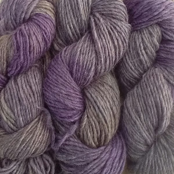 50g Hand-dyed 100% Wool  DK Purple Elephant