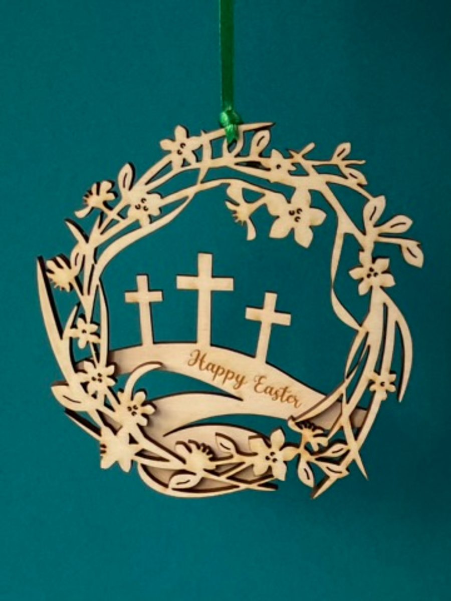 Personalised double-layered wooden spring wreath (crosses)