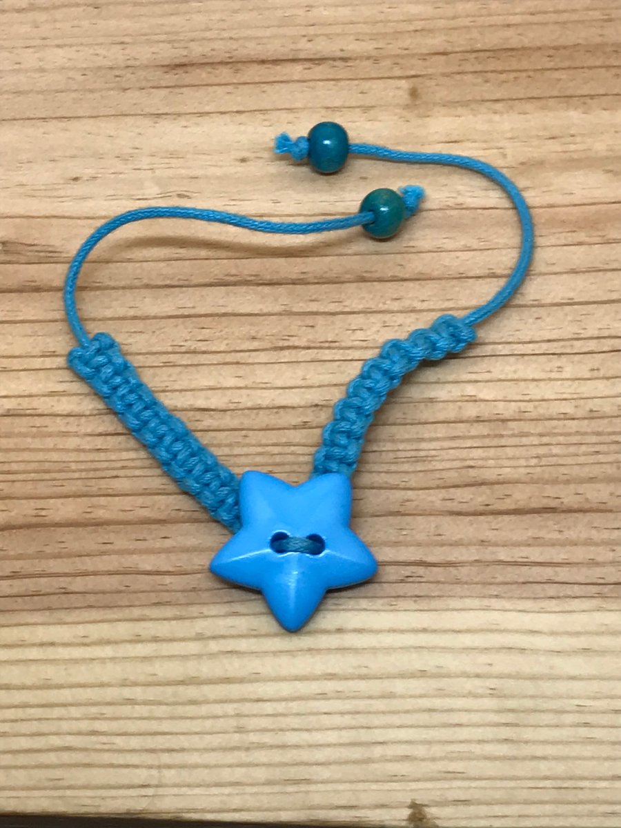 Children's Star Bracelet. (115)