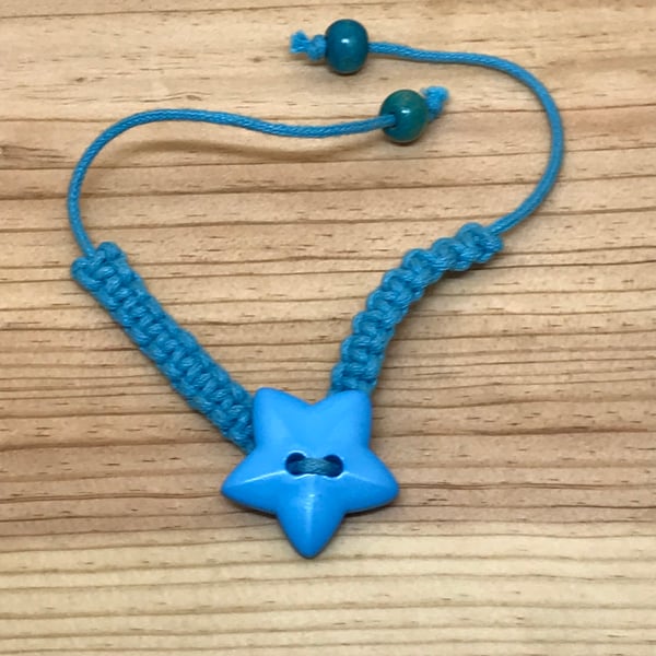Children's Star Bracelet. (115)