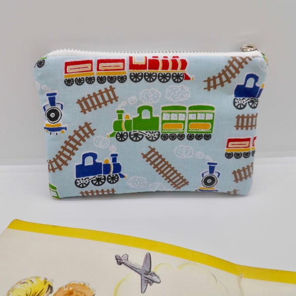 Coin purse in cartoon train print 