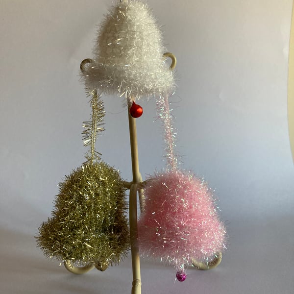 3 pretty hand knitted jingle bells