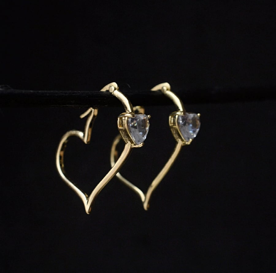 Modern 18k gold plated Heart hoop earrings, women special love earrings