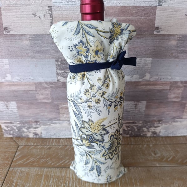 Floral bottle gift bag 