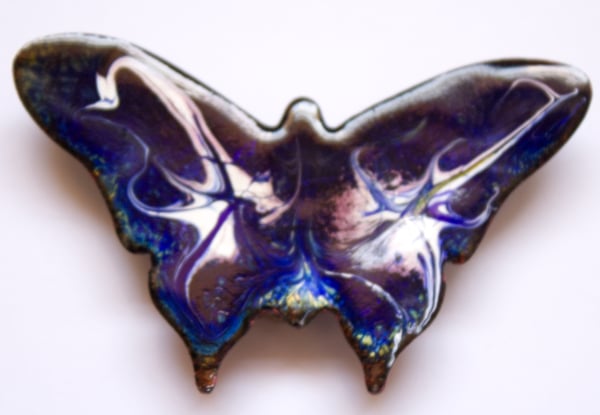large butterfly - scrolled dark blue