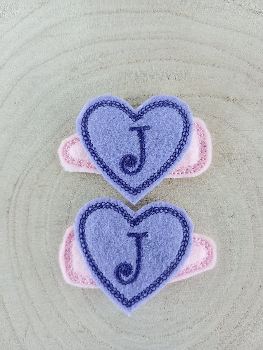 Letter J Hair Clips Embroidered on Purple Heart Shape 