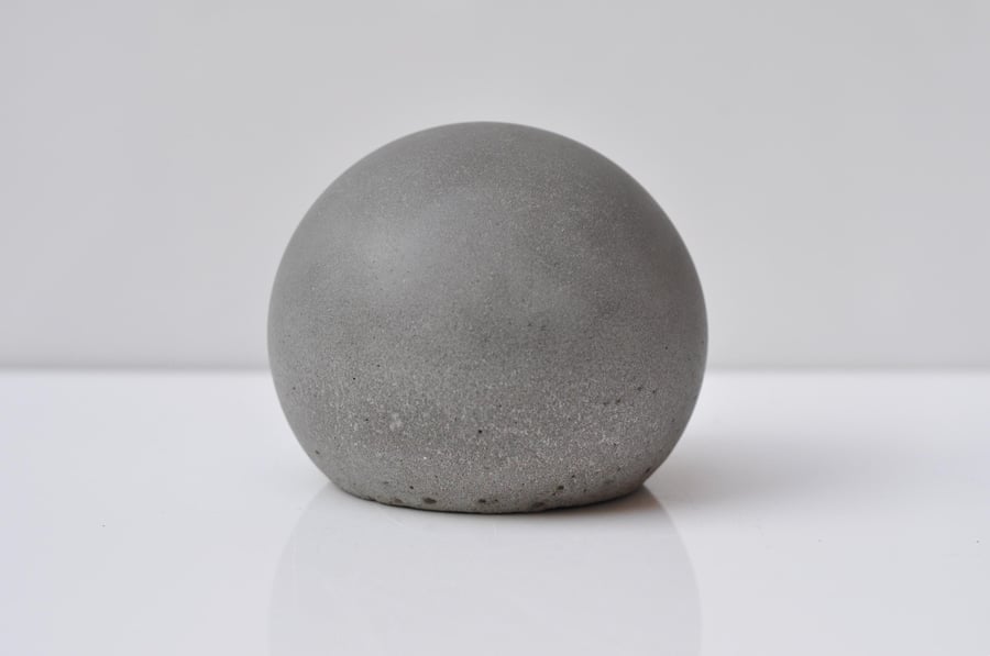 Concrete Ornament Sphere Steel Grey Handmade Shelf Decoration Modern Minimalist 