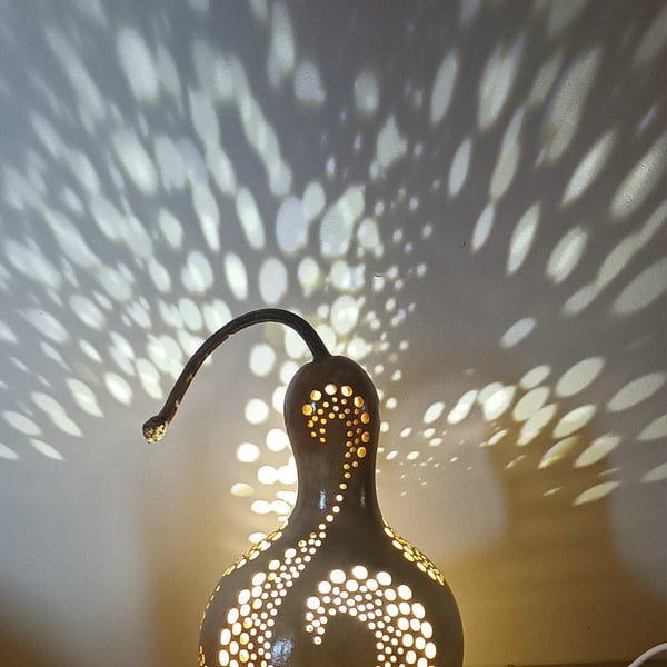 Little natural Swirl Gourd Lamp, Night Light