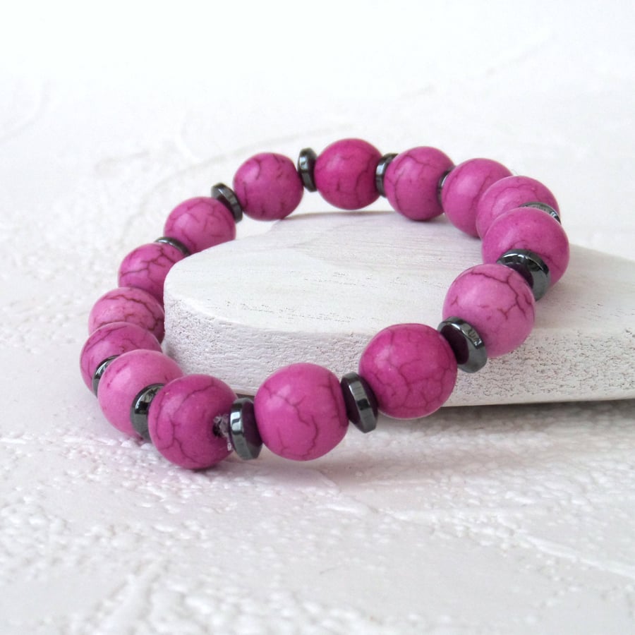 Pink howlite stretchy bracelet