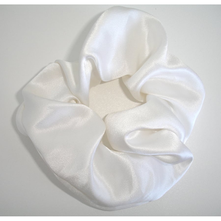 Mulberry Silk Hair Scrunchie Silk Hair Ties White