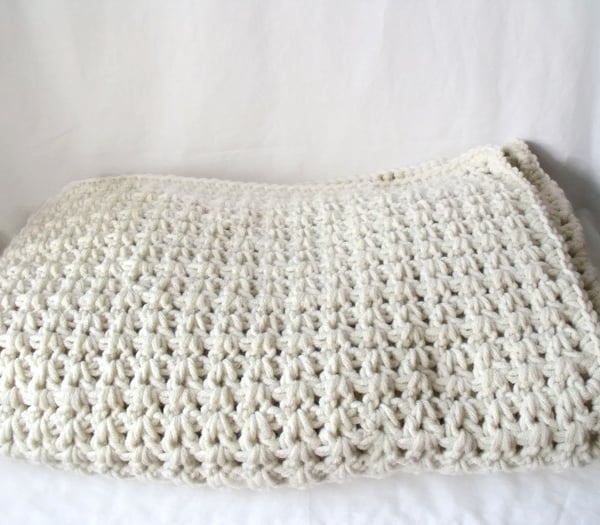 cream heavyweight chunky crocheted blanket, 42 x 48 inches