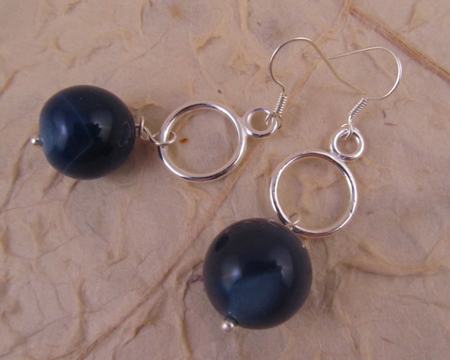 Dark Blue Agate and Circle Dangle Earrings