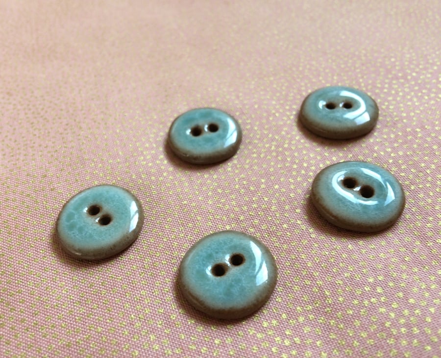 Set of 5 round ceramic turquoise and brown buttons