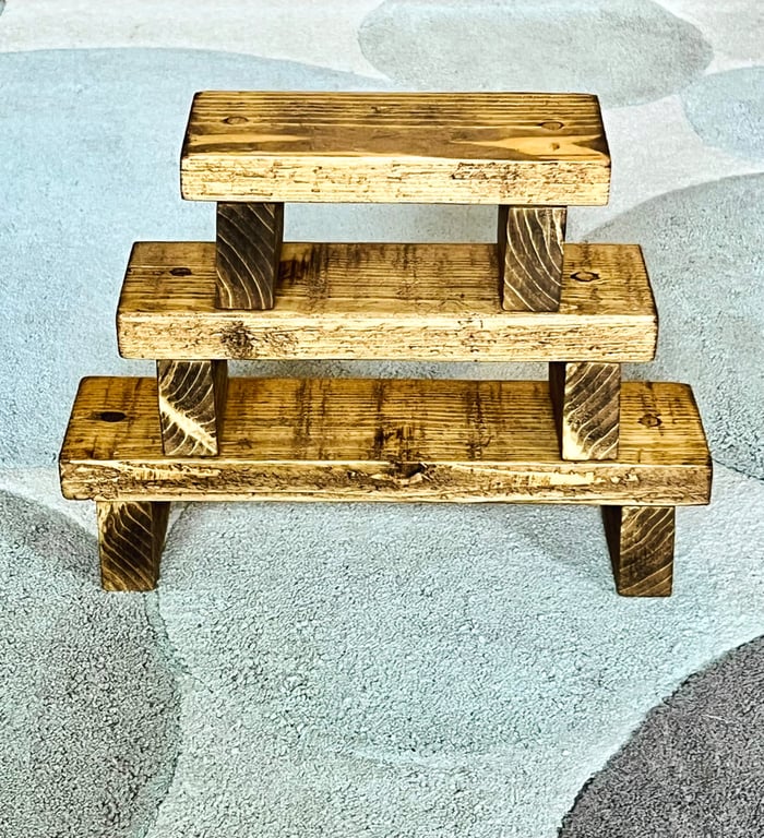 RUSTIC FARMHOUSE-COTTAGE STYLE 3 TIERS RISER PLINTH SET