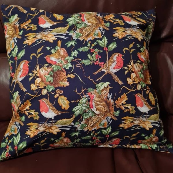 Cushion made in Robin fabric