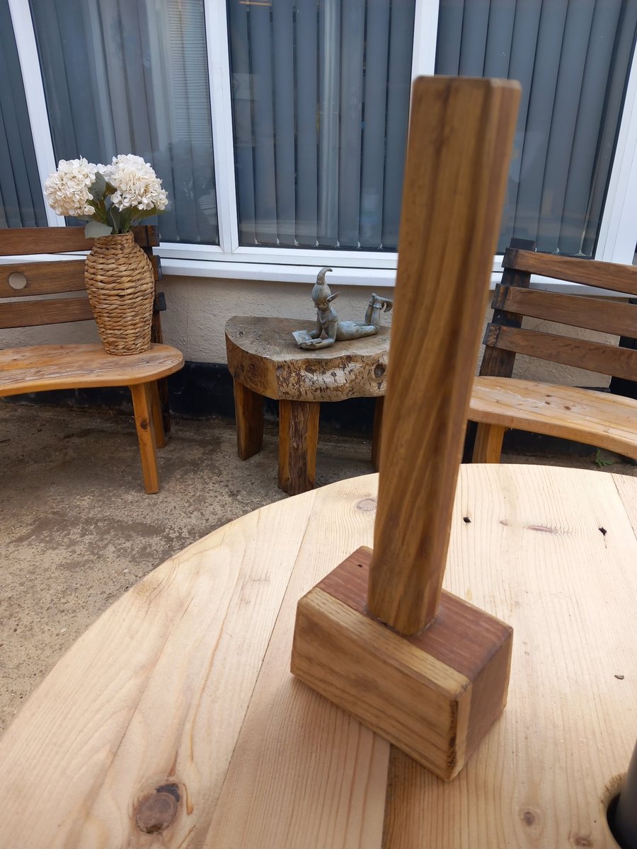 WOODEN OAK & MAHOGANY MALLET