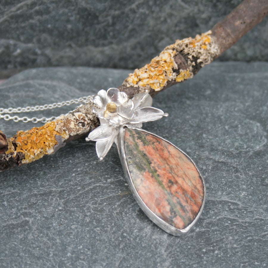 Silver gemstone necklace, silver flower necklace, Lewisian Gneiss necklace