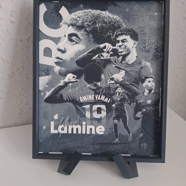 Lamine Yamal 3D HueForge Framed Print - 8 x 6.5 Inch - Stand Included