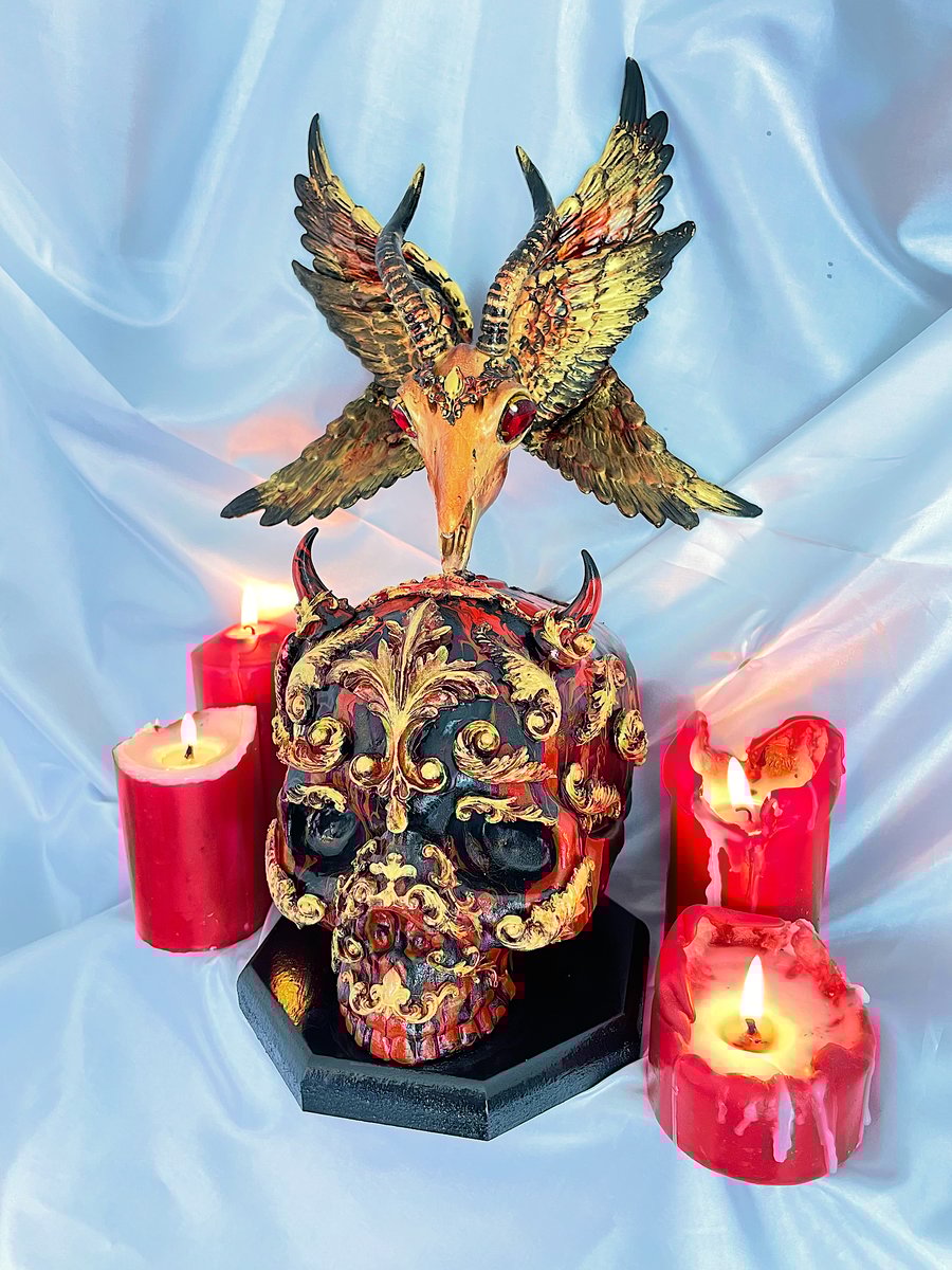 Macabre Daemonic Gothic Skull Sculpture