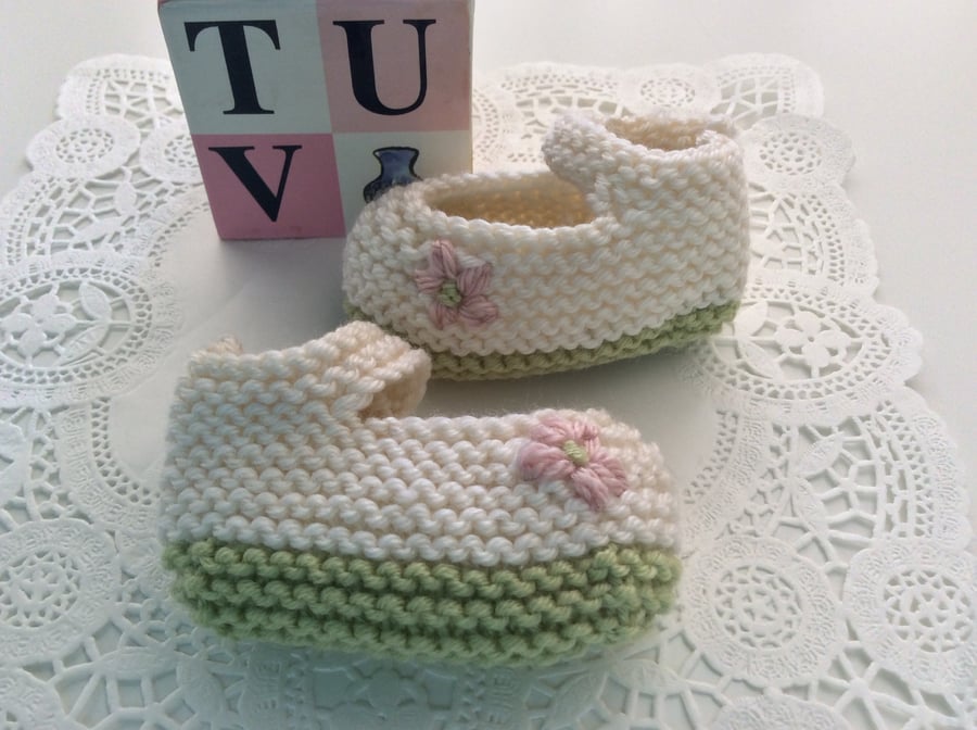 Hand Knitted Mary Jane Baby Shoes