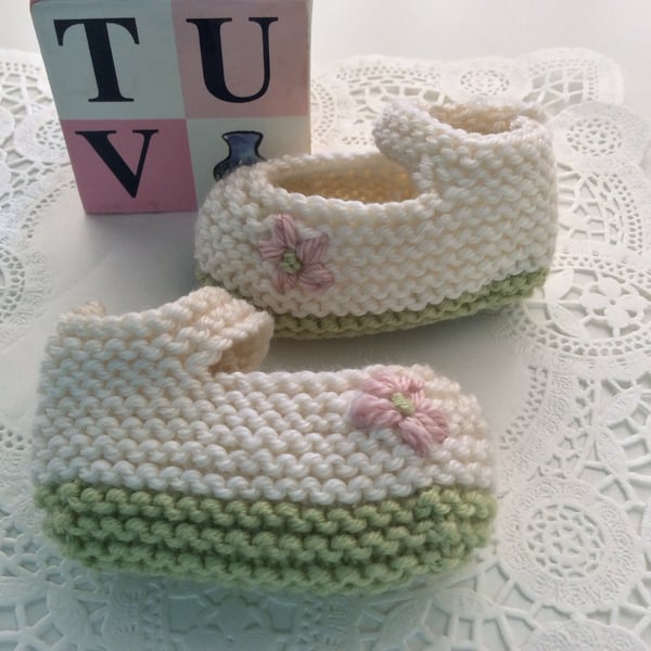Hand Knitted Mary Jane Baby Shoes
