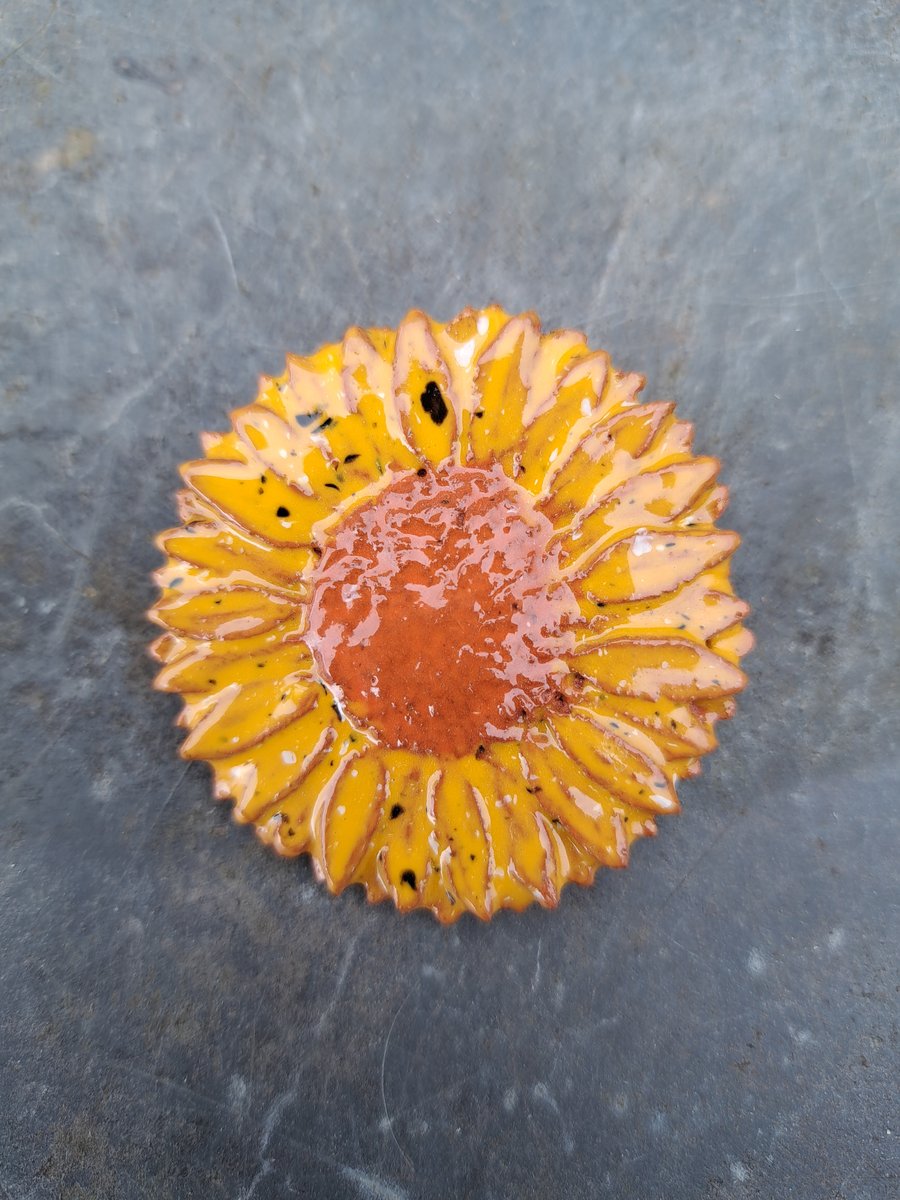 Sunflower Brooch