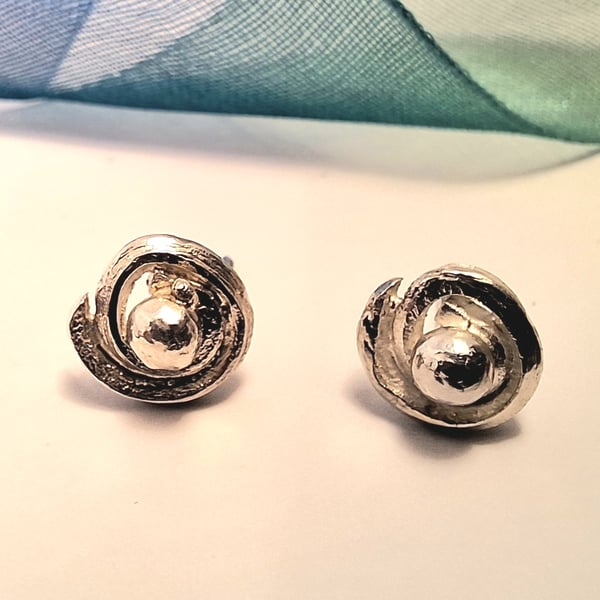 Organic Spiral Studs