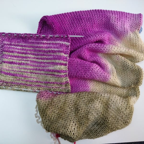 Cactus Flower Hand-Dyed Sock Yarn 4ply Merino Nylon