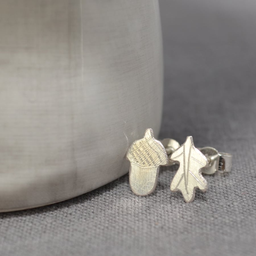 Acorn and Oak leaf silver studs