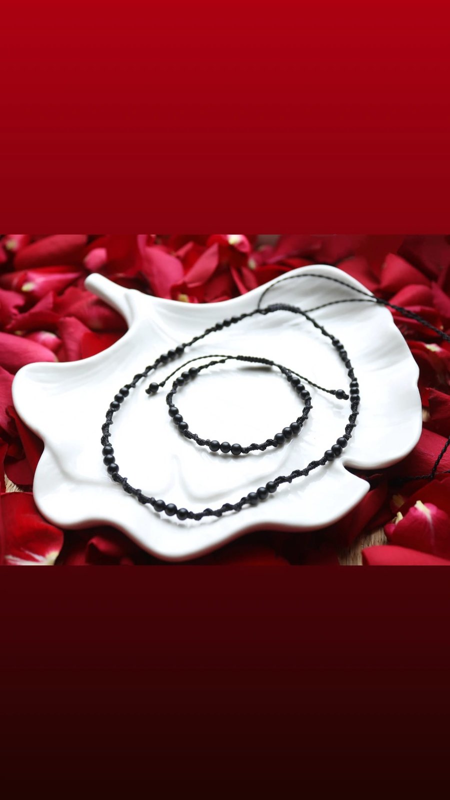 Jewellery Set with Onyx, adjustable bracelet and necklace