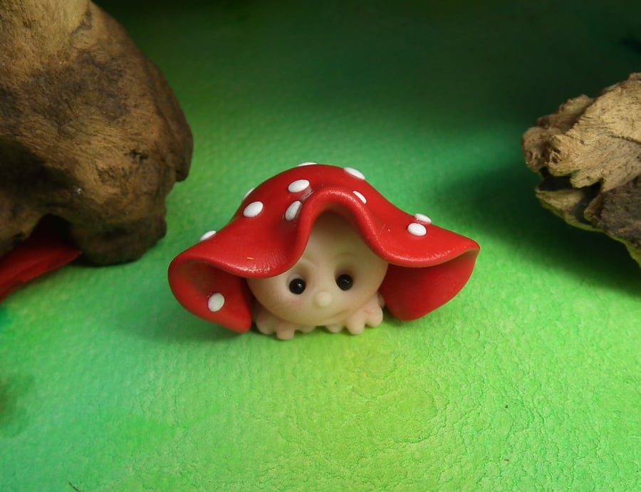 Original Squat Toadstool Gnome 'Rozz' 1" Fly Agaric Hat OOAK Sculpt Ann Galvin