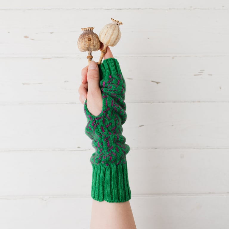 Scatter fingerless gloves - billiard green and honesty