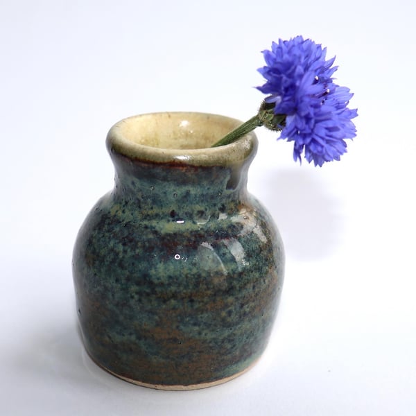 STONEWARE POSY POT