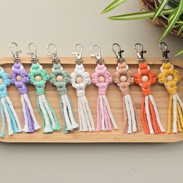Macrame Flower keyring - Handmade Cotton Bag Charm