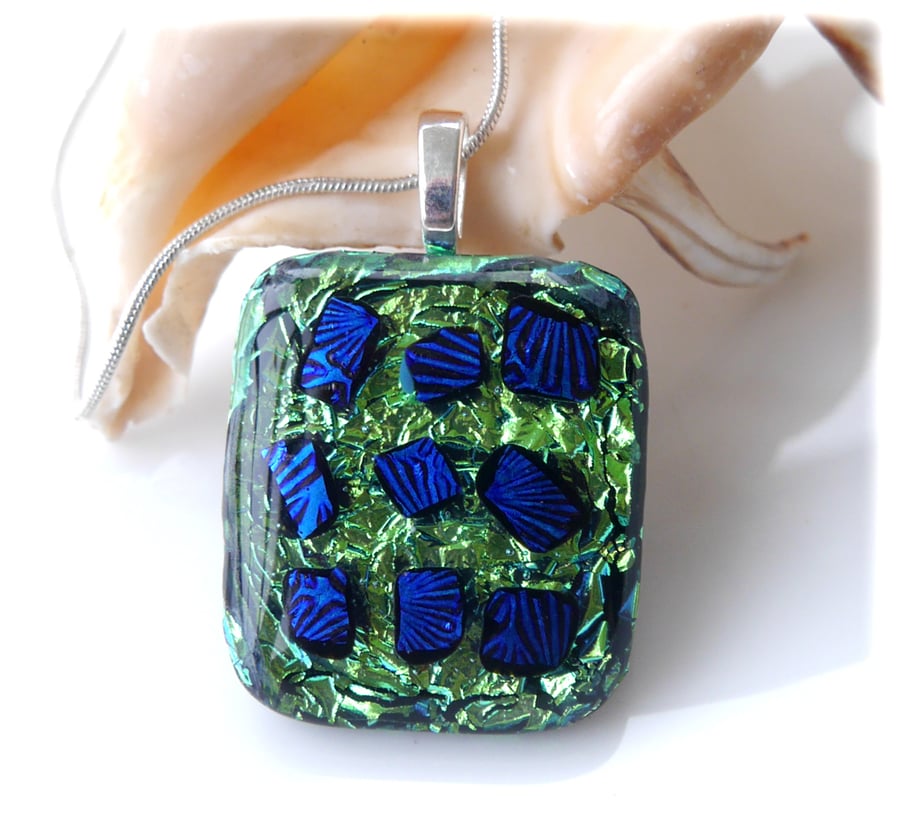 Luxury Fused Dichroic Glass Pendant P015 Silver plated chain