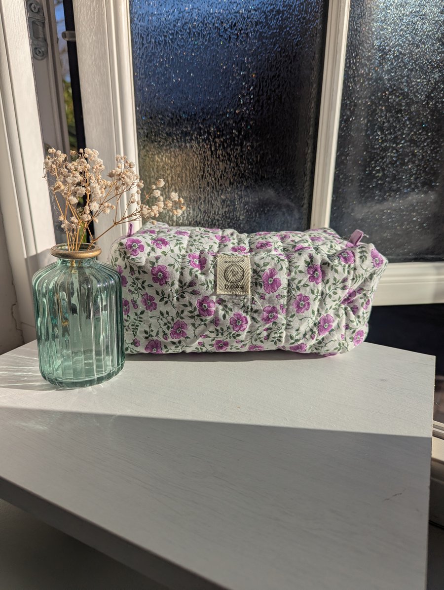 Quilted Floral Zipper Pouch - Large 