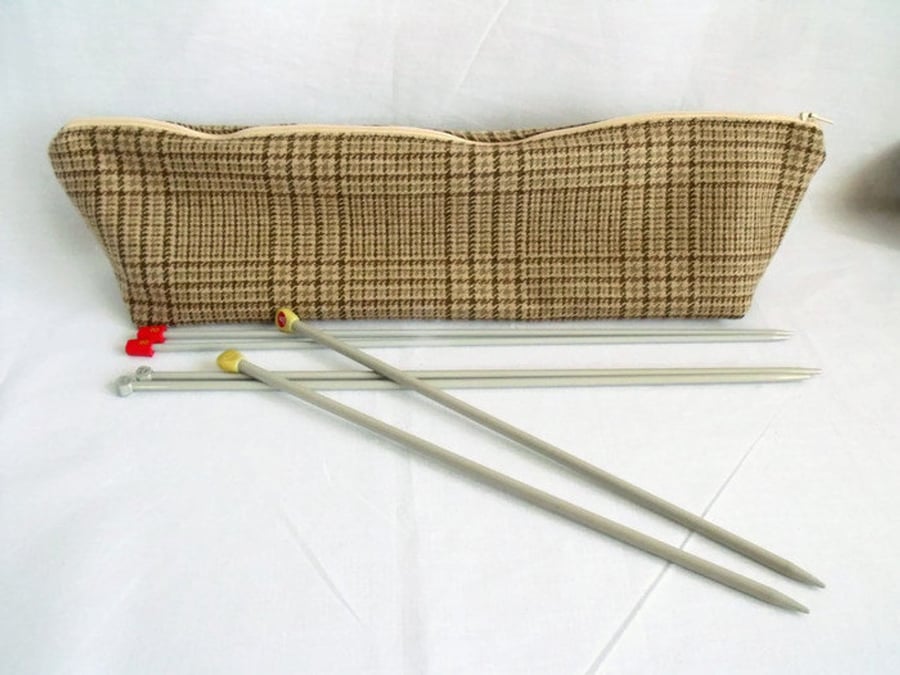 tweed knitting needle zipped bag, or for tunisian crochet hooks