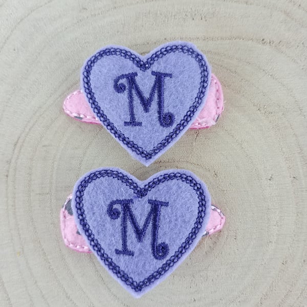 Letter M Embroidered Heart Shaped Hair Clips In Pale Pink & Purple