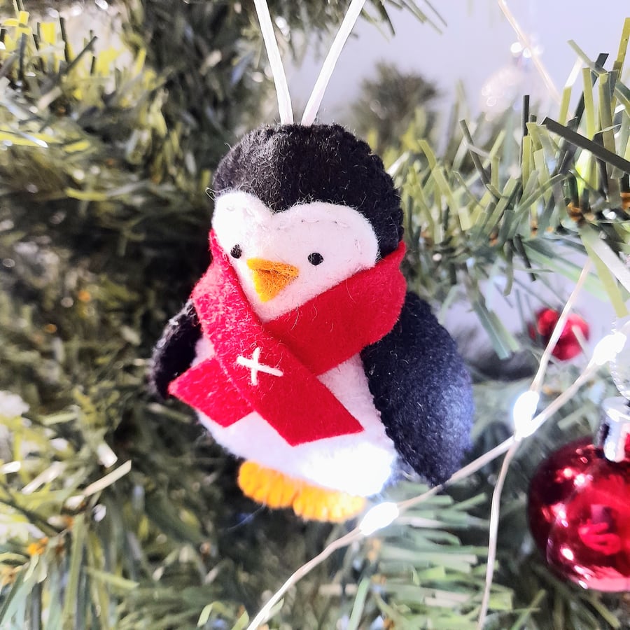 Felt Penguin Hanging Decorations