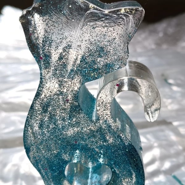 Cat ornament blue glitter made from resin beautiful gift