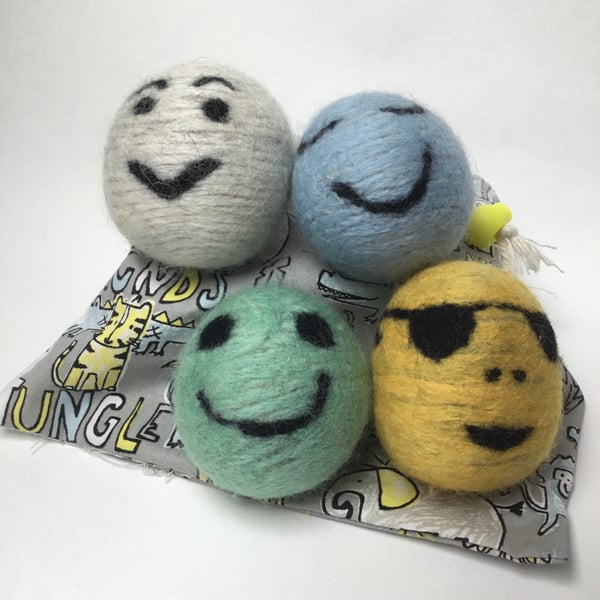 Wool Tumble dryer balls - Emojis. Energy saving and plastic free.