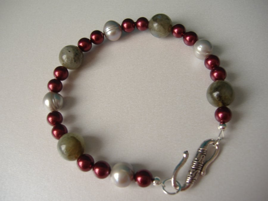 Labradorite, Shell & Cultured Pearl Bracelet  - Handmade - Genuine Gemstone