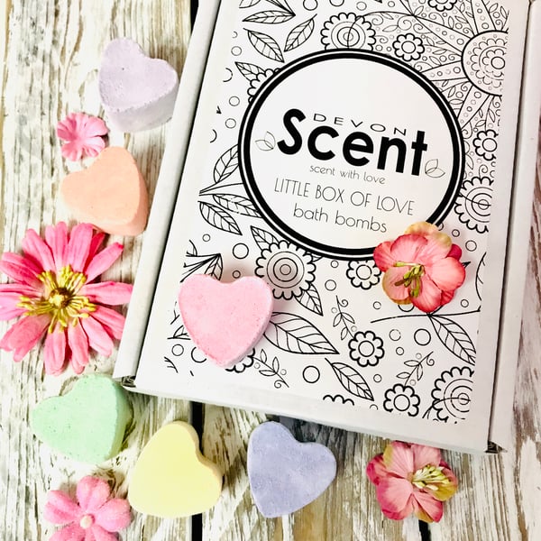 Little Box of Love - Bath Bomb Letter Box Gift