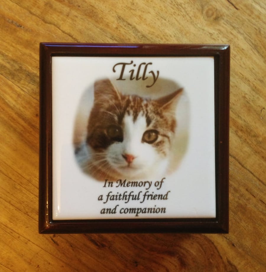 Personalised Pet Memorial Wooden Boxes