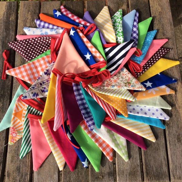 Bunting- bright rainbow colours, 52 small flags 7m  long