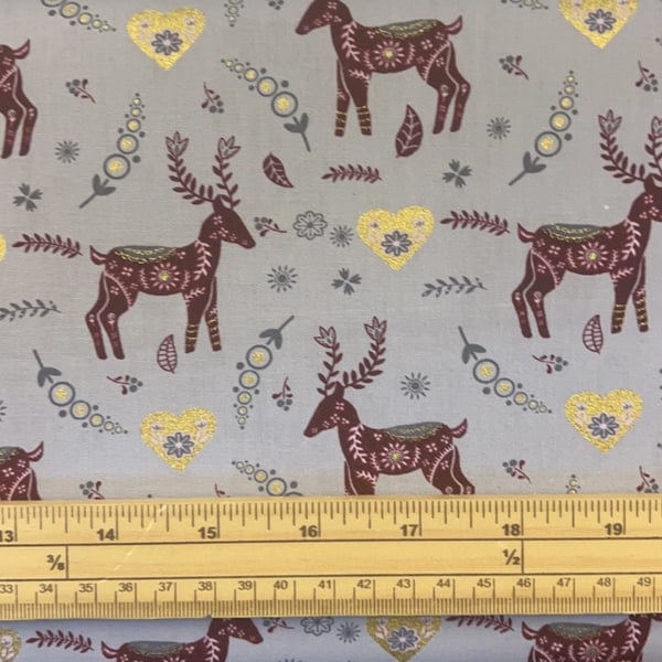 Fat Quarter Metallic Scandinavian Christmas Reindeer Grey 100% Cotton Fabric