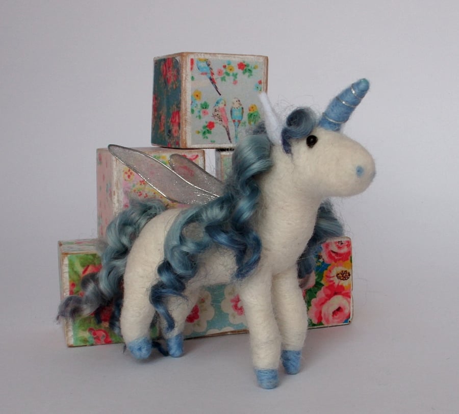 Unicorn,needle felt unicorn,nursery decor,baby shower,OOAK, fairy unicorn