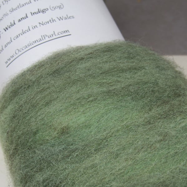 50g Indigo Leaf Green Naturally Dyed Shetland Wool Batt