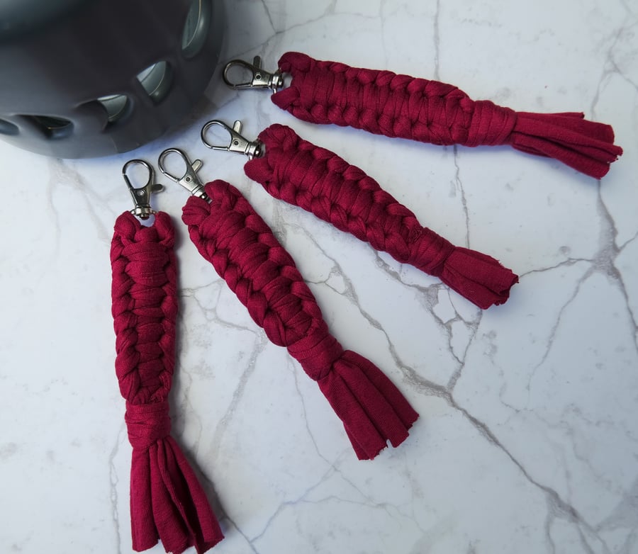 One Mermaid Tail Style Macramé Bag Charm Keyring