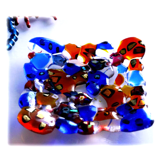 Fused Glass Ornamental Nuggets Dish 12cm Dichroic Red Blue 